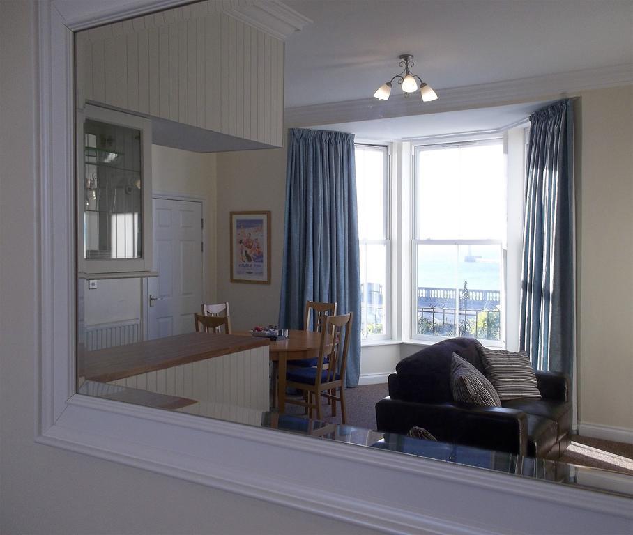 Roker Seafront Apartments Sunderland  Cameră foto